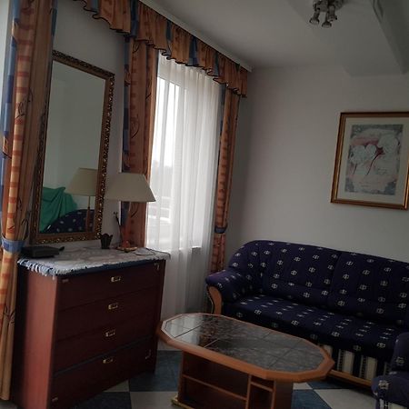Polonia Apartamenty コウォブジェク エクステリア 写真