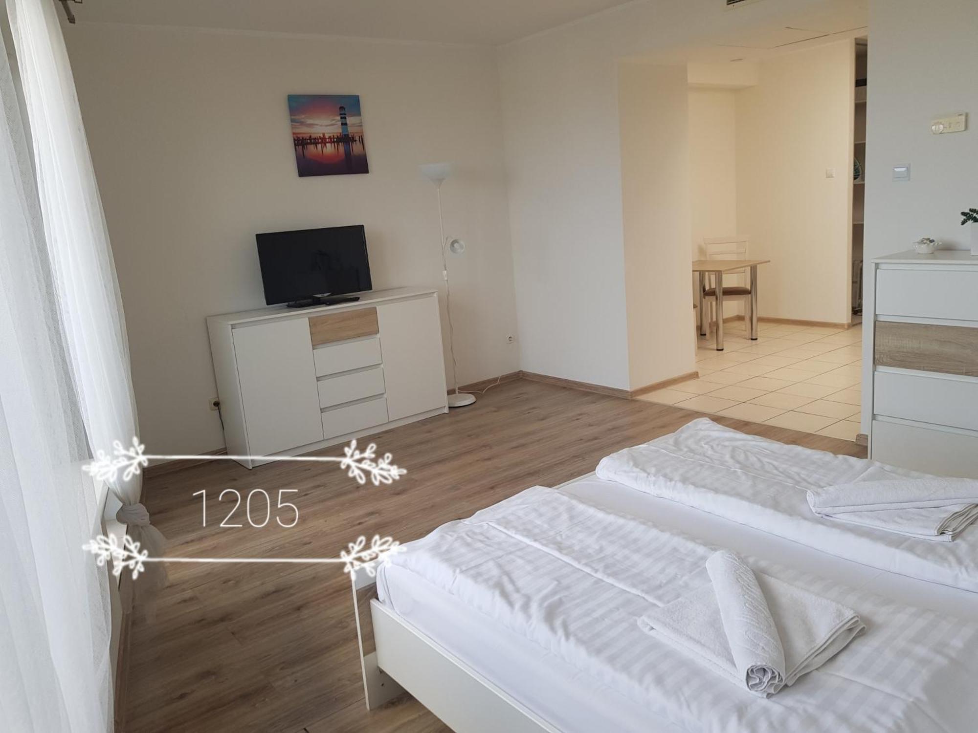 Polonia Apartamenty コウォブジェク エクステリア 写真